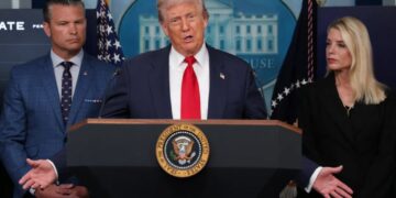 ‘Feel a little shame:’ Ex-Trump aide scolds journalists attending ‘humiliation ritual’