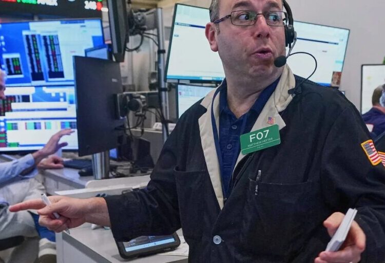 Intel’s blowout quarter just sparked its best day since 1987