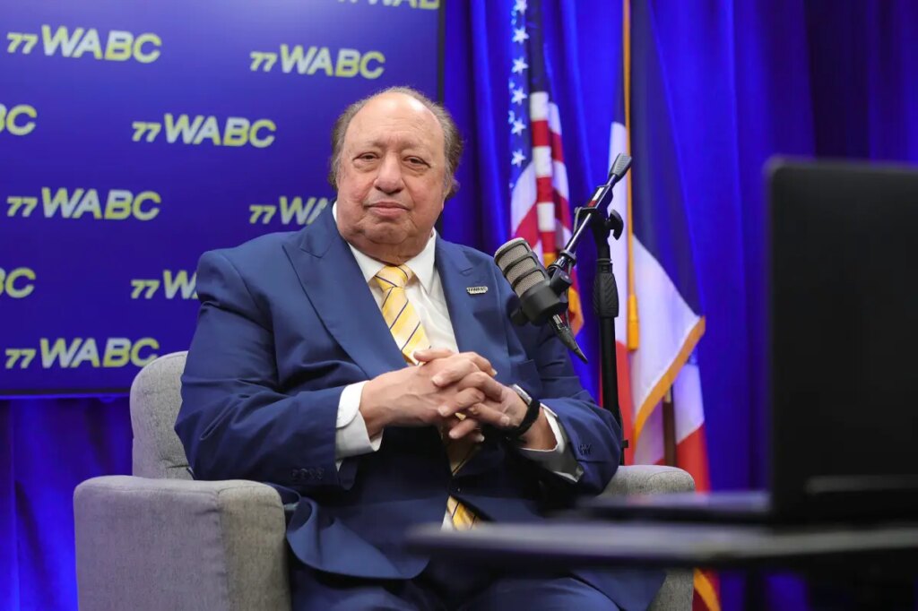 Billionaire John Catsimatidis celebrates first weekend as minor-league baseball manager