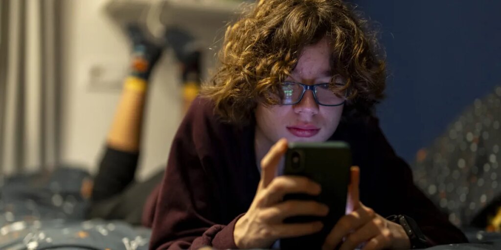 Most Australian teens admit the social media ban isn’t working as they try to sidestep age verification blocks with face masks and their parents’ IDs