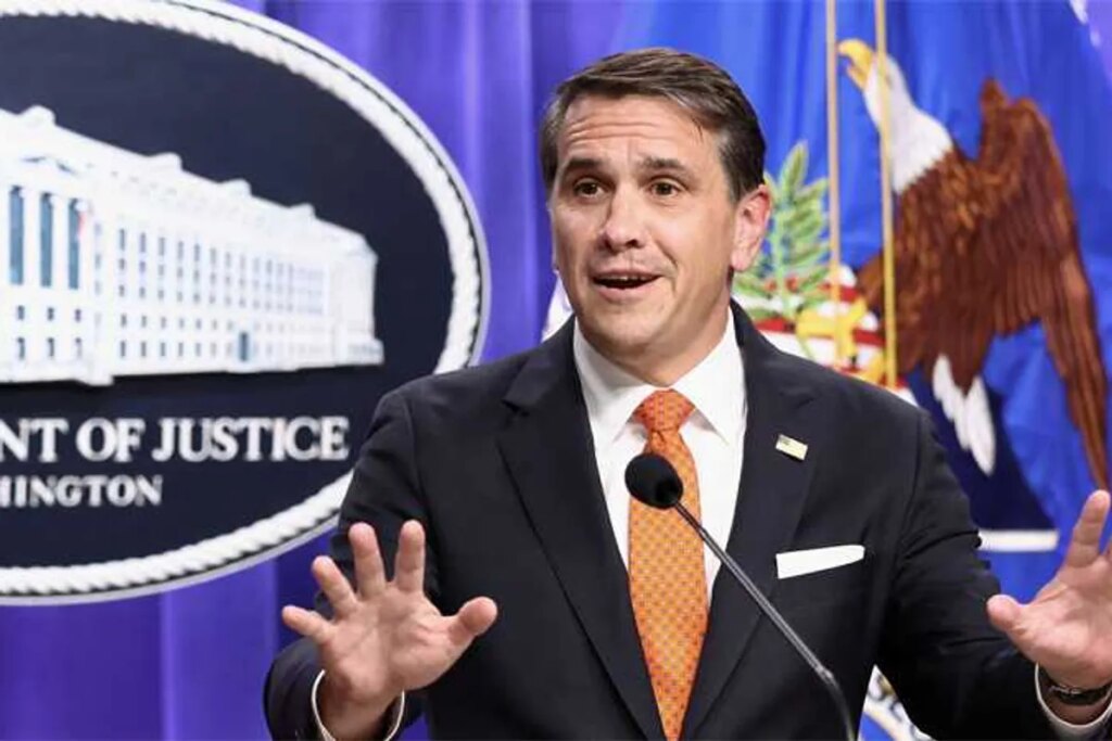 Todd Blanche hit with brutal reminder by ex-colleague: ‘You would have resigned’