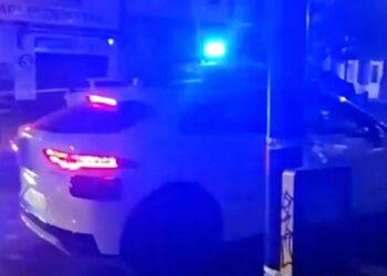 Waymo Baffles Police When it Plows Through Taped Off Crime Scene