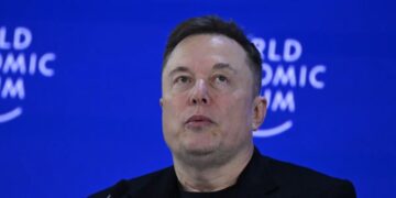 Musk drops fraud claims against OpenAI, Altman ahead of trial