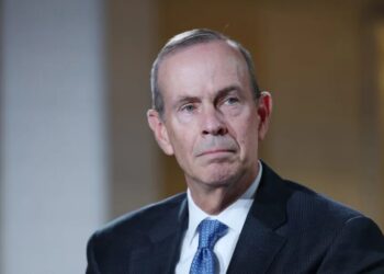 Chevron CEO says Venezuela must do more for oil industry revival