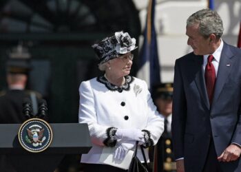 The Last Time the British Monarch Visited D.C.—and What the Queen Said to President Bush