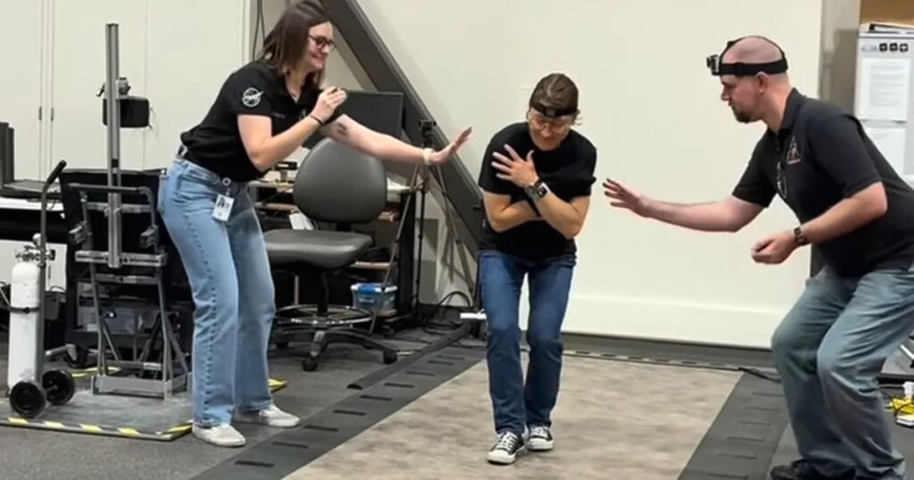 Video Shows NASA Astronaut Struggling to Walk After Journey Around the Moon