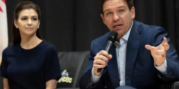 ‘What are we even doing here?’ Internet erupts as Florida GOP pursues new election map