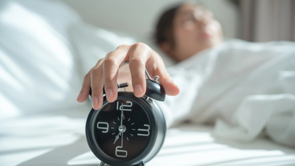 10 Weird Signs You’re Sleep-Deprived