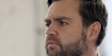 JD Vance in ‘thorny predicament’ as Trump sets him up as fall guy: analysis