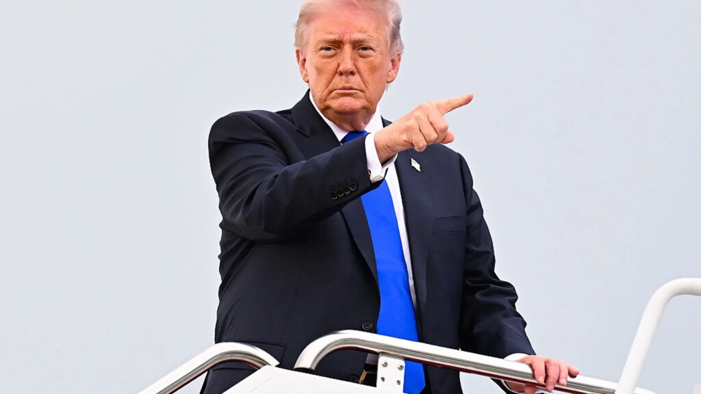 Trump Says Iran Has Told Him It’s In a ‘State of Collapse’ Amid Peace Talks Stalemate