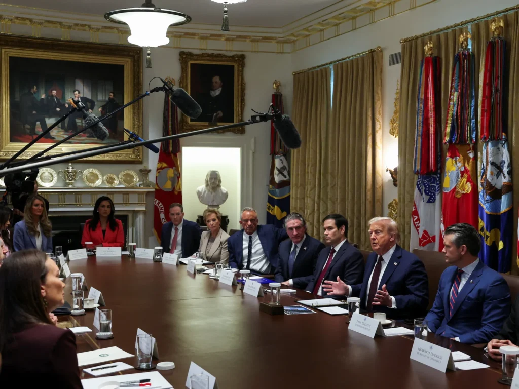 ‘No Republican wants to run’: GOP strategist gives grim read of Trump’s impact on midterms