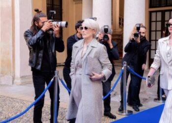 Miranda Priestley Hangs Up Her Own Coat Now