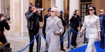 Miranda Priestley Hangs Up Her Own Coat Now