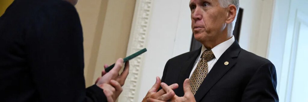 GOP senator signals he’s ready to take on Trump once again