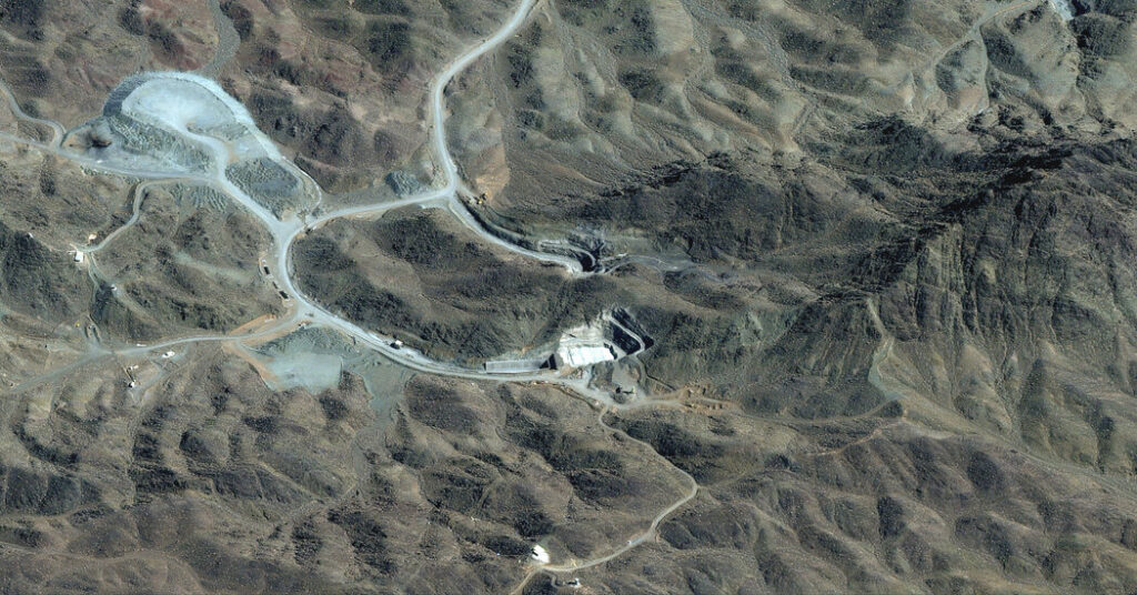 Trump Is Urged to Act on Iranian Site Feared Impervious to Airstrikes