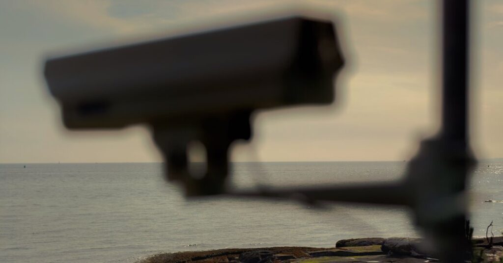 We Need to Stop Warrantless Spying on Americans. Here’s How.