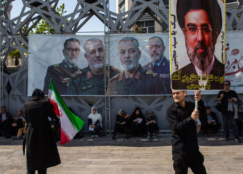 Amid Conflicting Messages, Optimism for Peace Deal Emerges