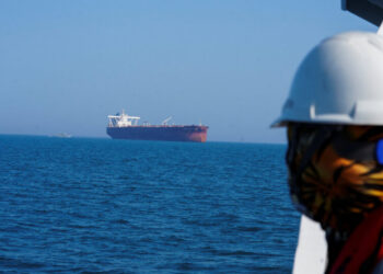 Reopening Strait of Hormuz Would Ease Oil Crisis but Only So Much