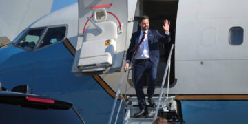 Vance Heads to New Talks With Iran. At Stake: Peace and His Own Standing.