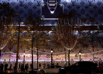 Luxury Brands Bet on the Middle East. War Has Damaged Their Plans.