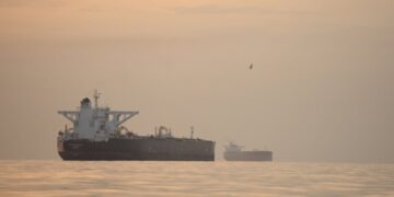 U.S. and Iran Accuse Each Other of Cease-Fire Violations in Strait of Hormuz