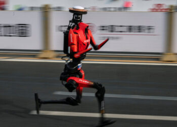 It Was No Sweat: A Humanoid Robot Races to a Record Finish