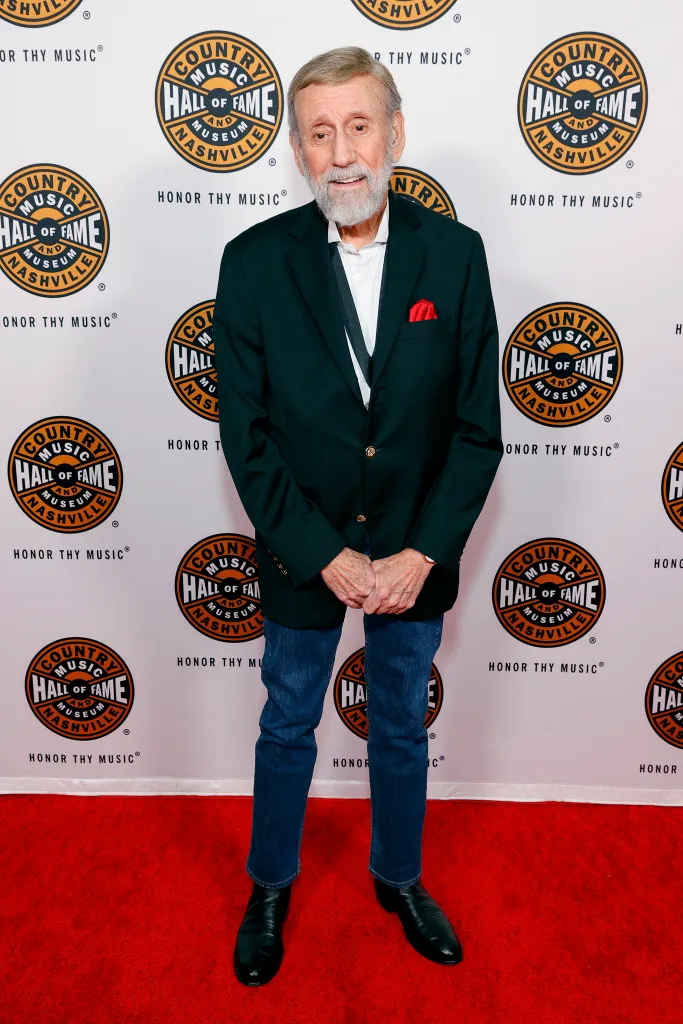 Ray Stevens attends the 2021 Medallion Ceremony.