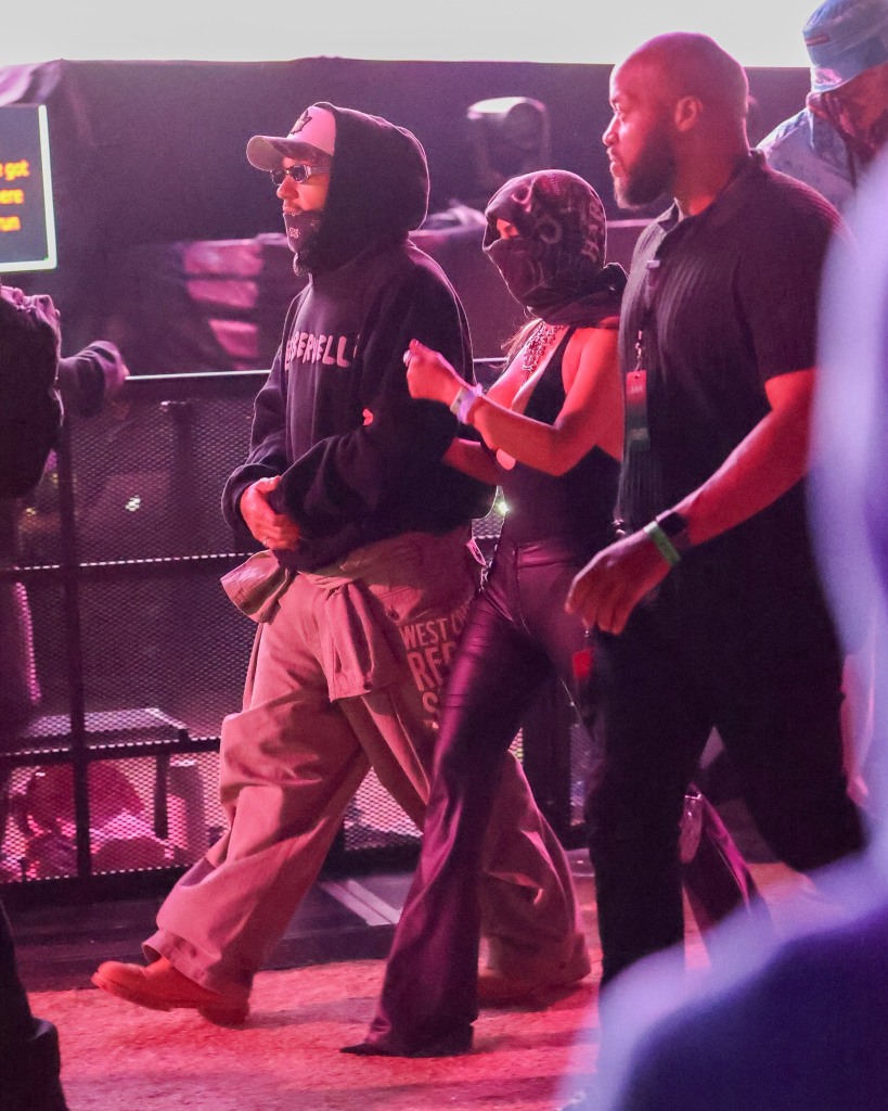 Kim Kardashian and Lewis Hamilton enjoying Justin Bieber’s performance at Coachella.