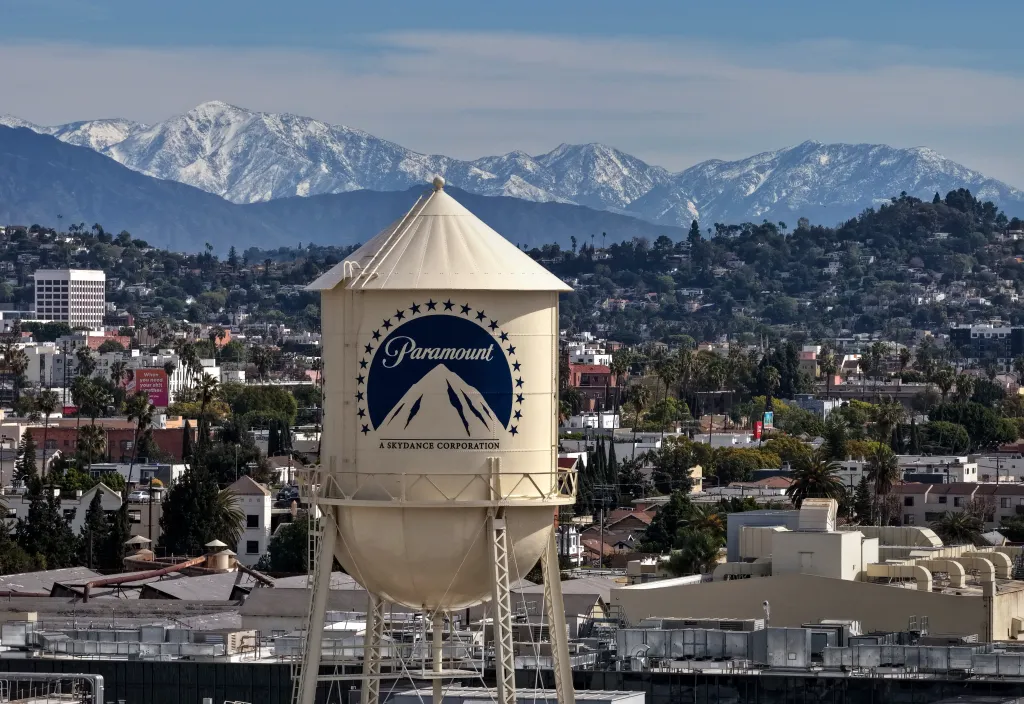 An aerial view of the Paramount logo on a water tower at Paramount Studios in Los Angeles, California.
