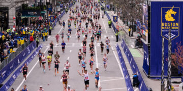 A Brisk Day in Boston, for the Weather and Runners Alike