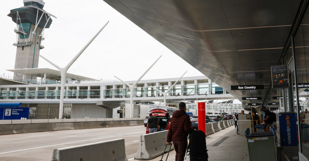 California Woman Is Arrested at LAX and Accused of Selling Weapons for Iran