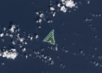 6,000 Meters Under the Pacific, Japan Seeks Independence From China on Rare Earths