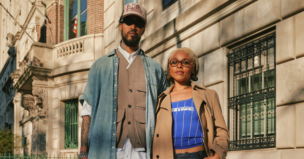 Airy Clothes in a Beachy Palette