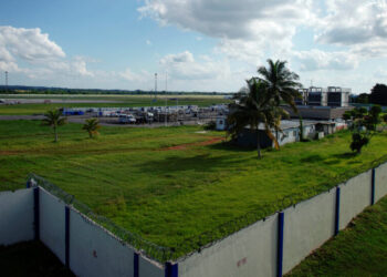 U.S. Sends Plane to Cuba to Get Child in Transgender Custody Case