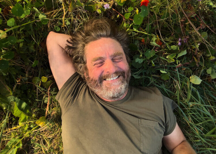On ‘This Is a Gardening Show,’ Zach Galifianakis Plays Dirty