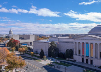 With $116 Million Gift, National Gallery Will Send Its Art Around Nation