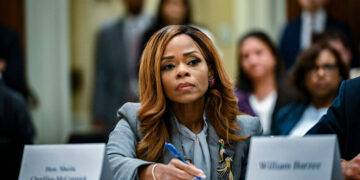 Florida Democrat Resigns From Congress 20 Minutes Before Expulsion Vote