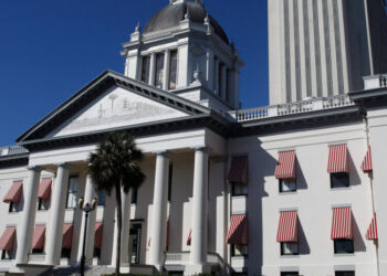 With G.O.P. in Dismay, Redistricting Fight Turns to Florida and the Courtroom