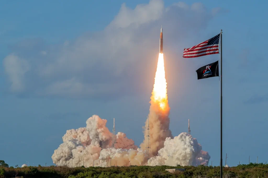 The Trajectory of the Artemis II Moon Mission Is a Feat of Engineering