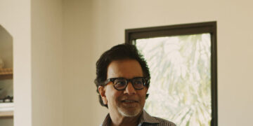 He Defied the State to Fortify His Mansion. Now He Wants to Be Governor.