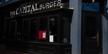 Man Who Stole Kristi Noem’s Purse Gets 3 Years in Prison