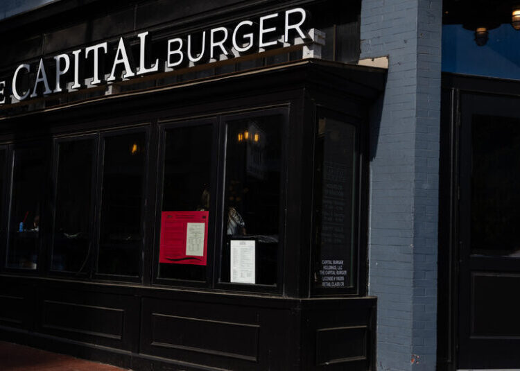 Man Who Stole Kristi Noem’s Purse Gets 3 Years in Prison