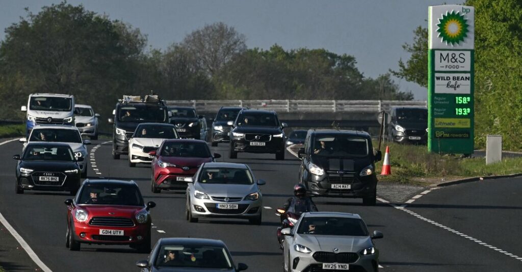 Oil Prices Climb as Cease-Fire Uncertainty Deepens