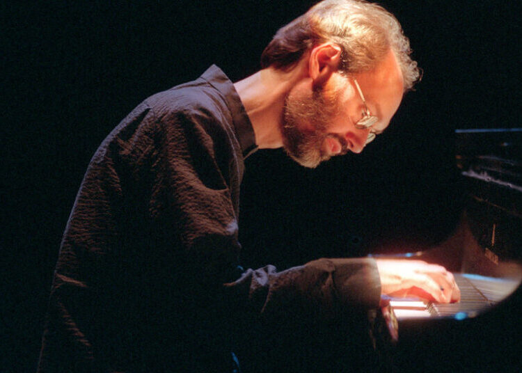 Michael Harrison, 67, Dies; Composer (and Inventor) Played With Tuning