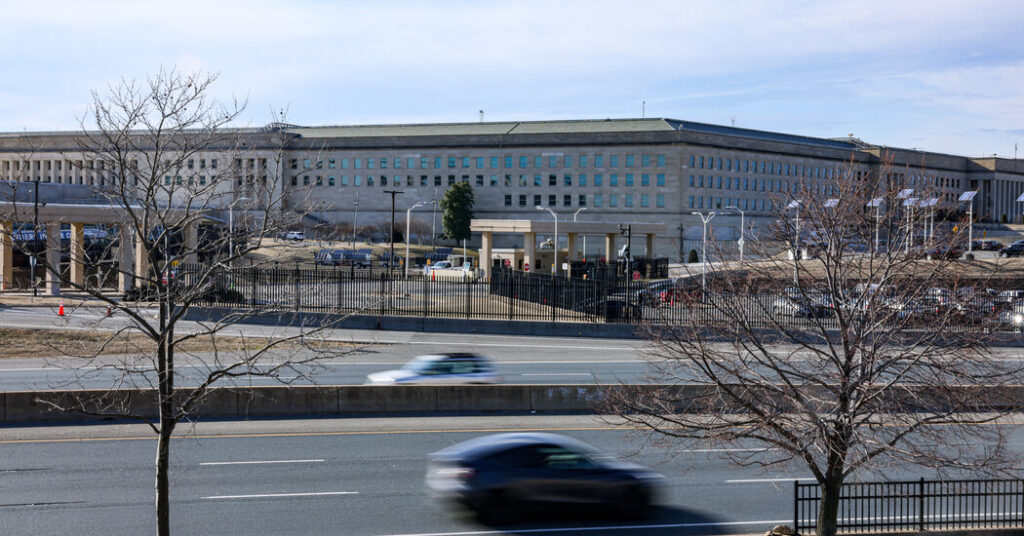 Pentagon Fires Stars and Stripes’ Advocate for Independence