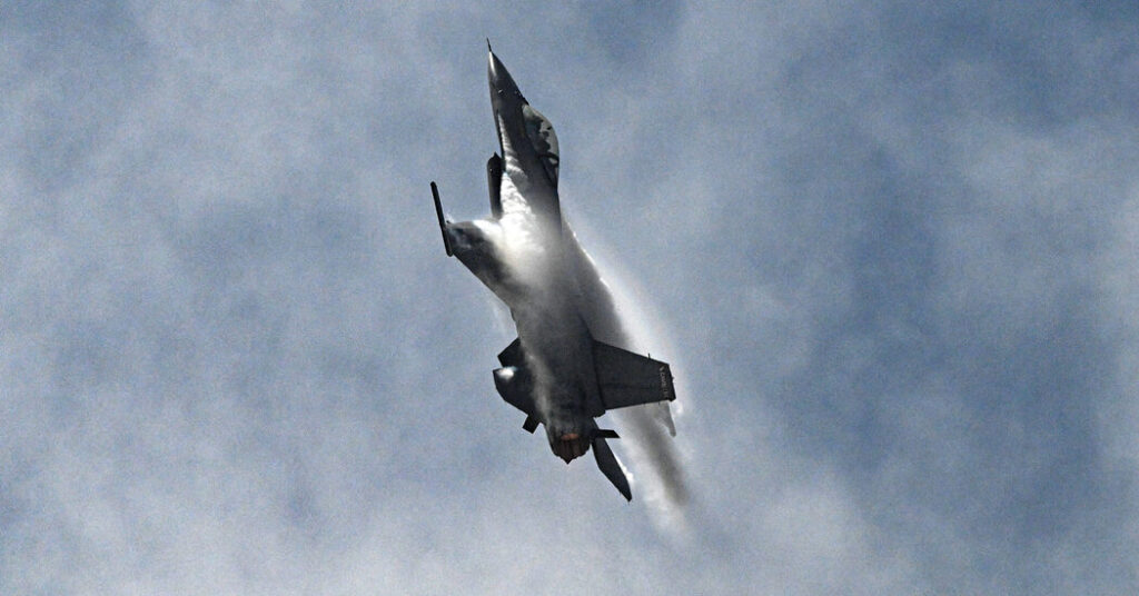 A Disputed Jet Deal and U.S. Influence Shake Peru’s Government