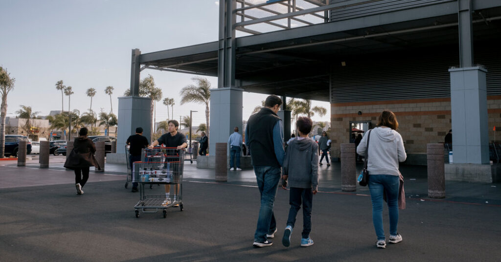 Companies, Not Consumers, to Cash In Big From Tariff Refunds