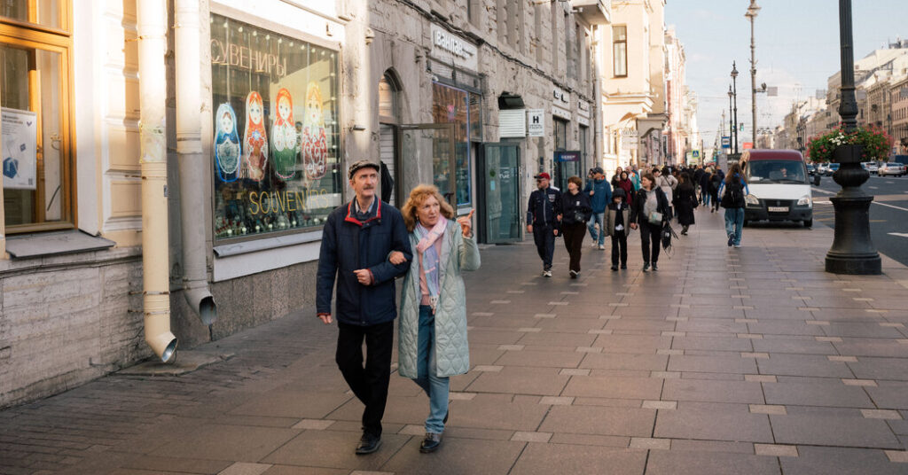 As Putin Orders That the Economy Be Fixed, Russia Grasps for Solutions