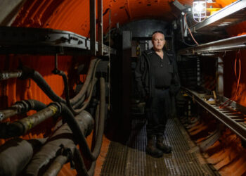 A Man, a Howitzer and His Battle to Fire It Into the Adirondack Woods
