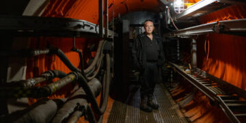 A Man, a Howitzer and His Battle to Fire It Into the Adirondack Woods